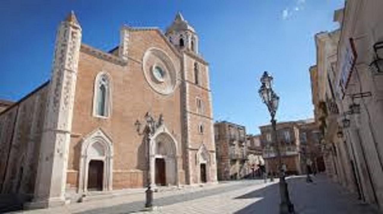 L'Arca - Bed & Breakfast In Lucera Centro 외부 사진